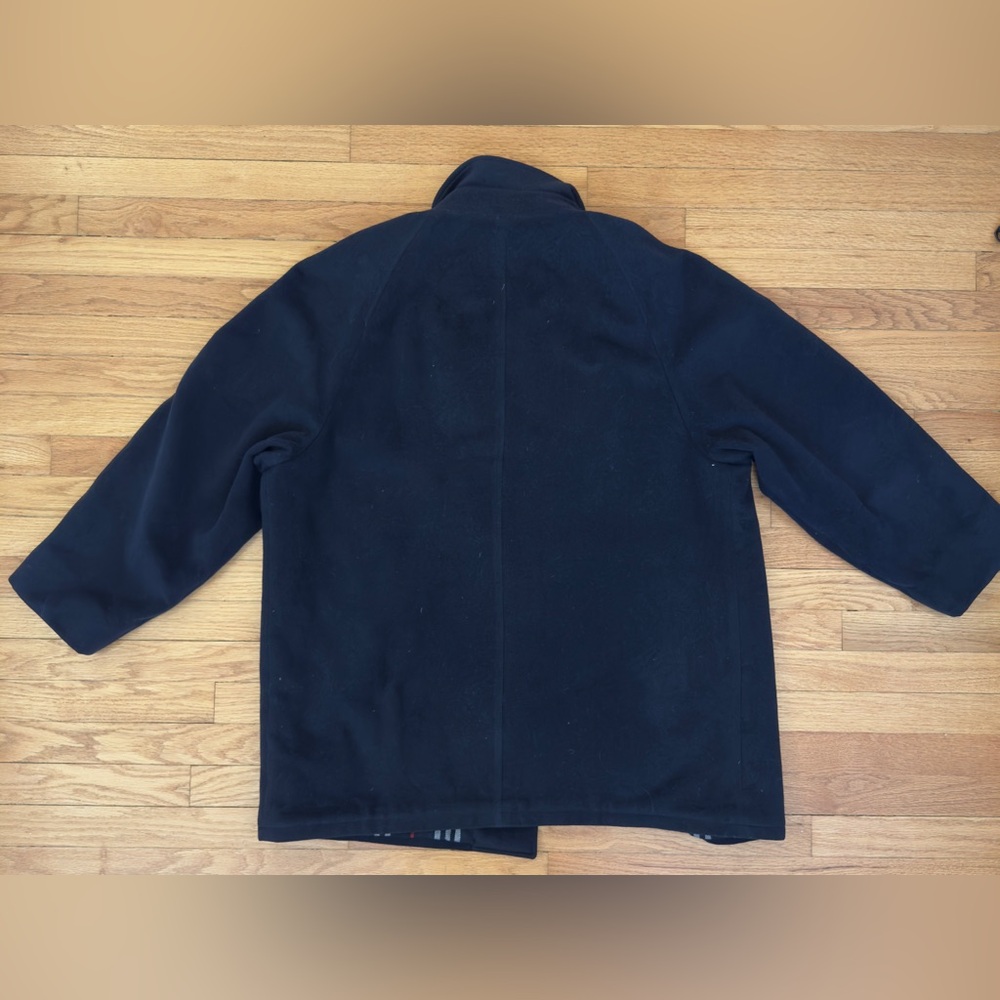 Burberry Men's Navy Blue Wool Car Coat with Plaid Lining - Picture 3 of 13